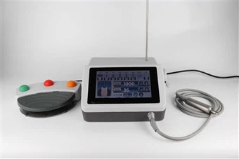 Stroj za zobne vsadke